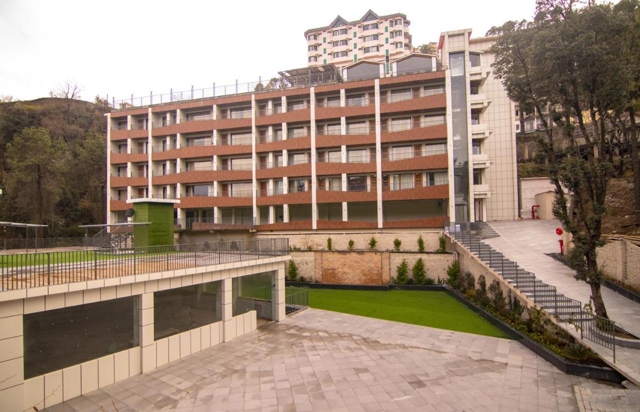 Golden Fern Resort Shimla Bagian luar foto