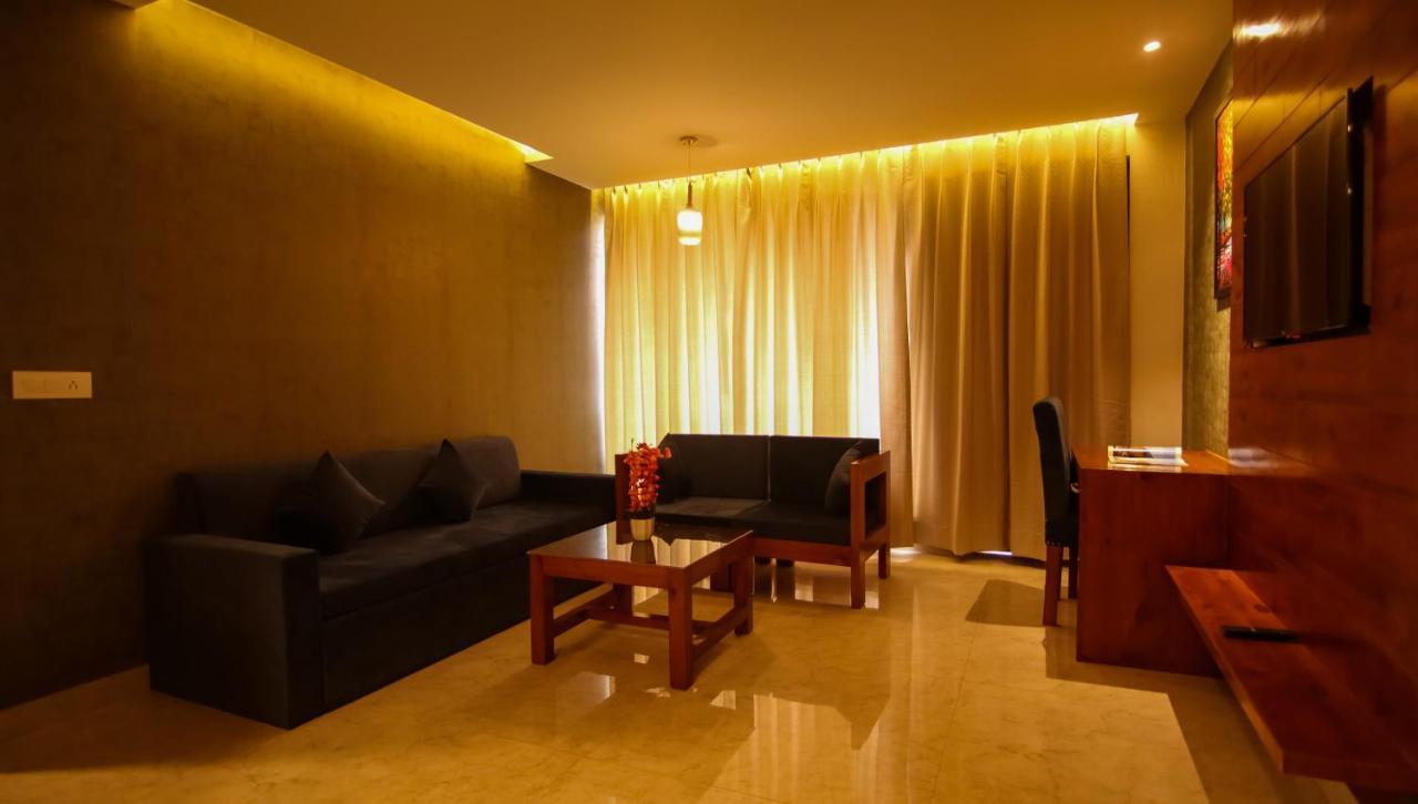 Golden Fern Resort Shimla Bagian luar foto
