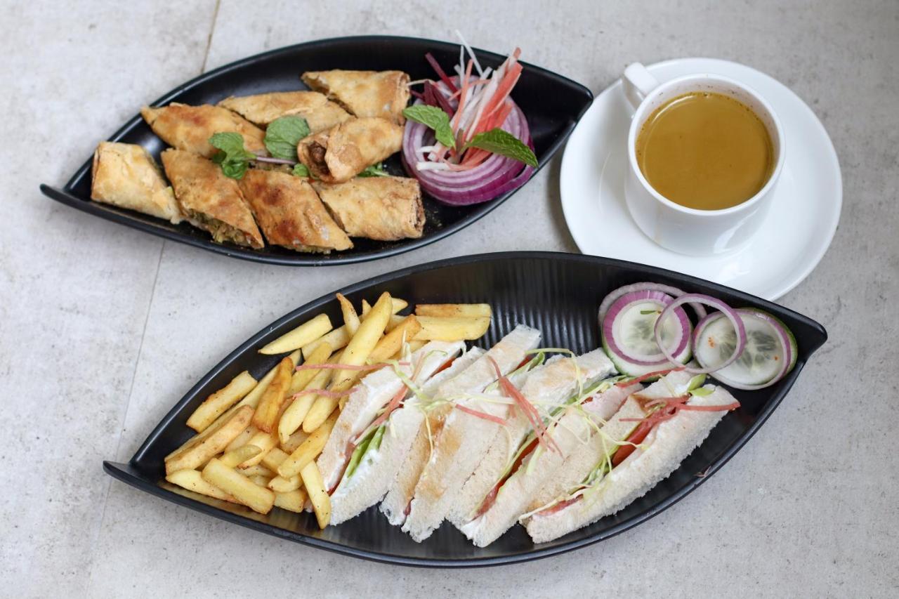 Golden Fern Resort Shimla Bagian luar foto