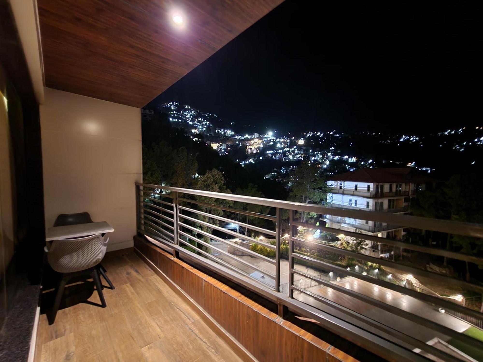 Golden Fern Resort Shimla Bagian luar foto
