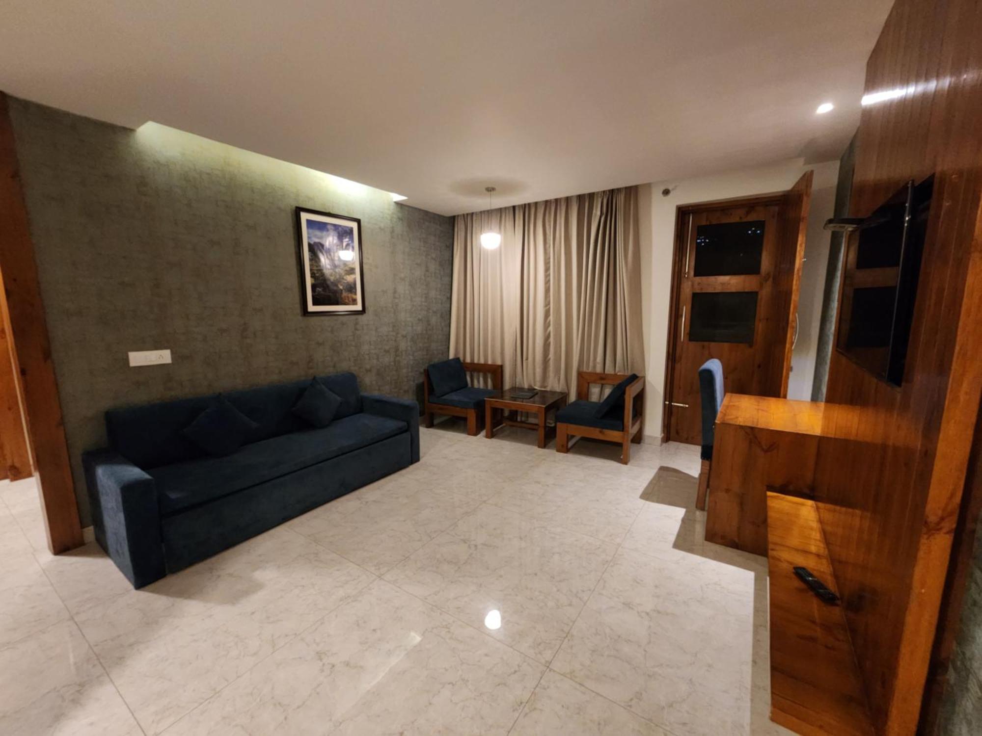 Golden Fern Resort Shimla Bagian luar foto